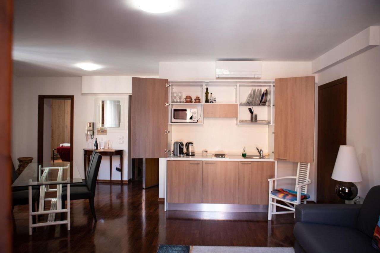 ורונה Amanti Due Apartments מראה חיצוני תמונה