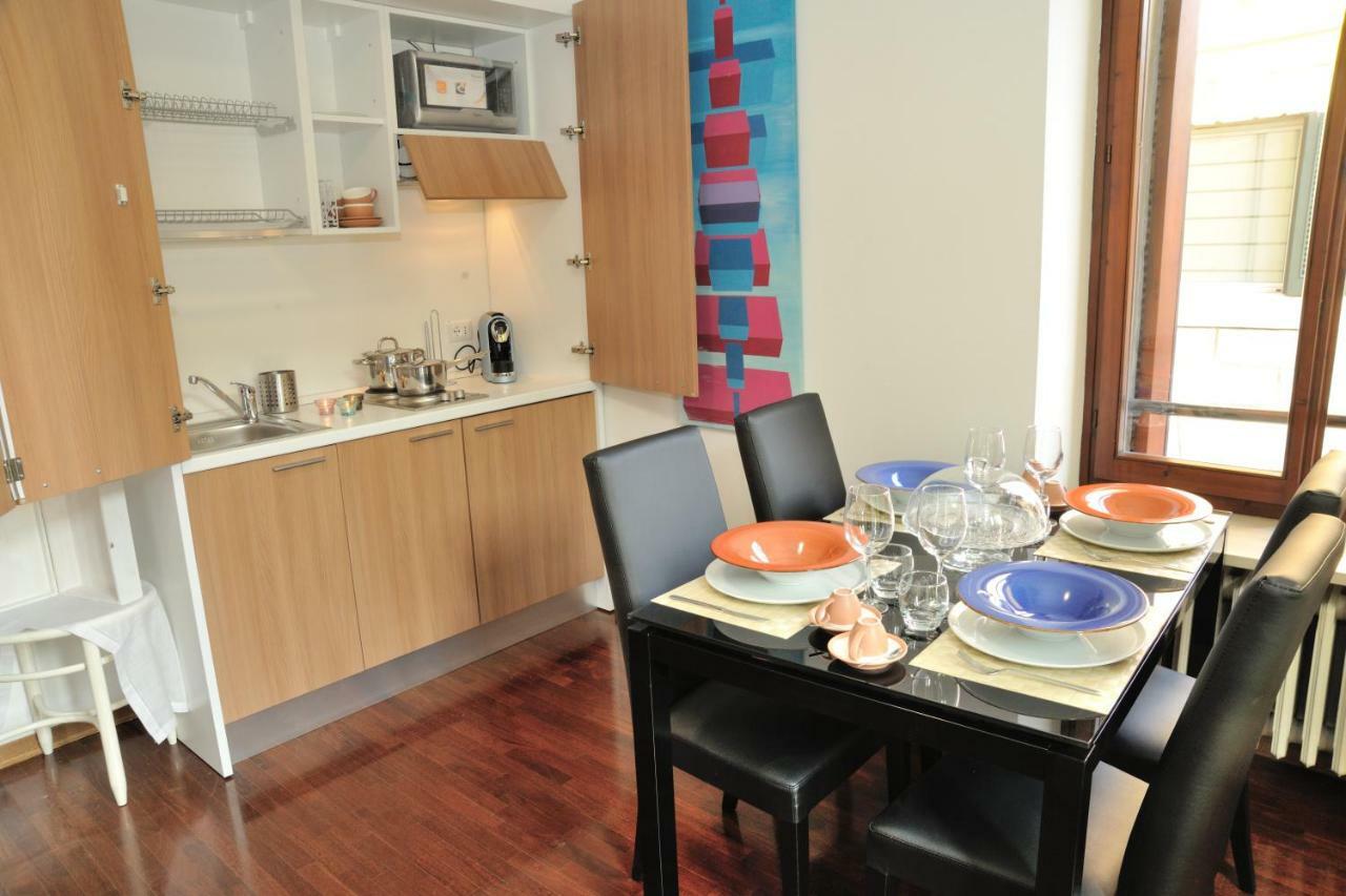 ורונה Amanti Due Apartments מראה חיצוני תמונה